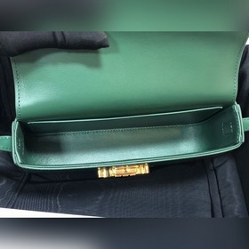 CELINE Сумка под мышку Triomphe Артикул： 194143 Верхняя часть сум