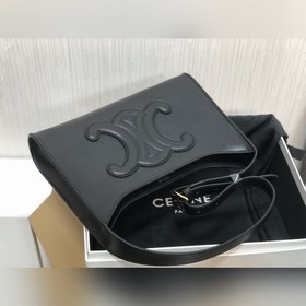 Сумка через плечо из гладкой кожи Cline Сумка под мышку Triumpha