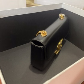 CELINE Весенняя коллекция Короткая сумка с цепочкой под мышкой Ар
