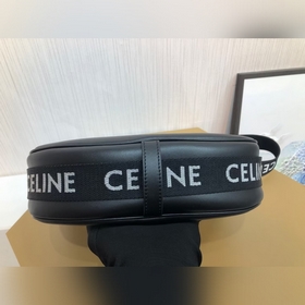 Средняя сумка Celine из гладкой кожи с ремешком CELINE Сумка под 