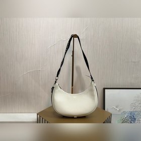 Средняя сумка Celine из гладкой кожи с ремешком CELINE, сумка под