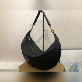 Celine Ранневесенняя коллекция сумок под мышку Модель： 107768 Чер