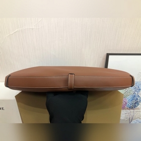 Сумка Celine из ранней весенней коллекции, модель： 107768, цвет： 