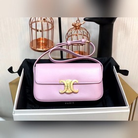 CELINE Triomphe Shoulder Bag Сумка под мышку Триумфальная арка Ар