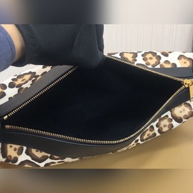 CELINE Кожаная сумка под мышку для поездок на работу Модель： 1974