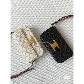 Celine Прямоугольная сумка под мышку Triomphe Общий дизайн очень
