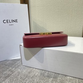 Celine CHAIN SHOULDER BAG Ранневесенняя коллекция Короткая сумка 