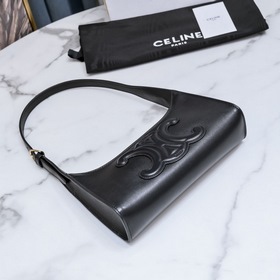 CELINE Сумка через плечо из гладкой кожи Сумка под мышку Triumph