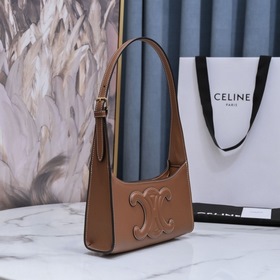 CELINE Сумка через плечо из гладкой кожи Сумка под мышку Triumph