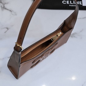 CELINE Сумка через плечо из гладкой кожи Сумка под мышку Triumph 
