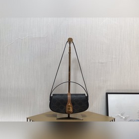 CELINE mini Tabou Clutch onStrap сумочка с замком и ремешком Моде
