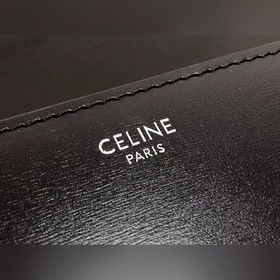 CELINE Маленькая сумка из блестящей кожи с цепочкой Маленькая су