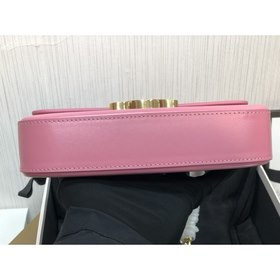 CELINE Маленькая сумка из блестящей кожи с цепочкой Маленькая су