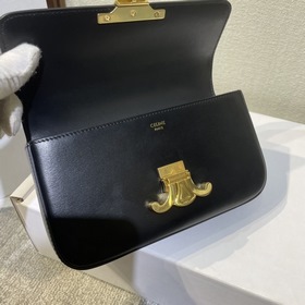 Celine CHAIN SHOULDER BAG Ранневесенняя коллекция Короткая сумка 