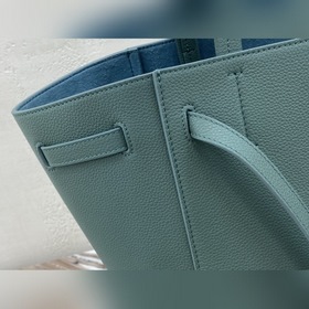 Celine Маленькая сумка из мягкой кожи с зернистой текстурой Артик
