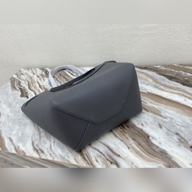 Celine Маленькая сумка из мягкой кожи с зернистой текстурой Артик