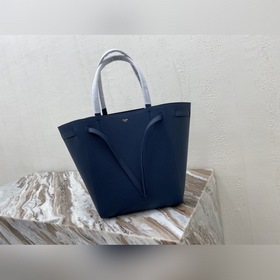 Celine Маленькая сумка из мягкой кожи с зернистой текстурой Артик