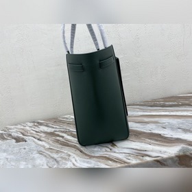 Celine Маленькая сумка из мягкой кожи с зернистой текстурой Артик