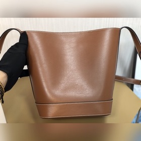 Celine CUIR TRIOMPHE Маленькая сумка из гладкой кожи Артикул： 198
