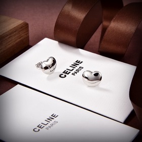 Новые серьги Celine Необычный дизайн, полный индивидуальности, к