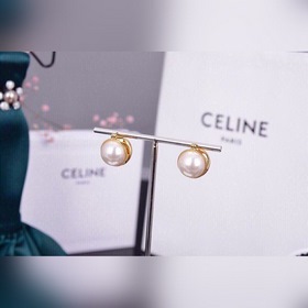 Новые жемчужные серьги Celine Необычный дизайн, полный индивидуа