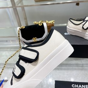 CHANEL  Новая модель на все сезоны. Современные, молодежные, лак
