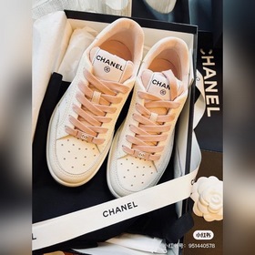 CHANEL Кроссовки с контрастными цветами в стиле «большой панда» 