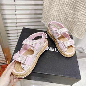 CHANEL Классические сандалии на липучках Очень красивый и нежный