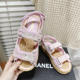 CHANEL Классические сандалии на липучках Очень красивый и нежный