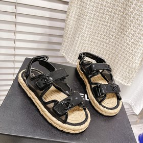 CHANEL Классические сандалии на липучках Очень красивый и нежный
