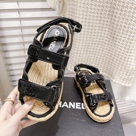 CHANEL Классические сандалии на липучках Очень красивый и нежный