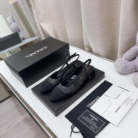 CHANEL Классическая модель на толстом каблуке с квадратным носком