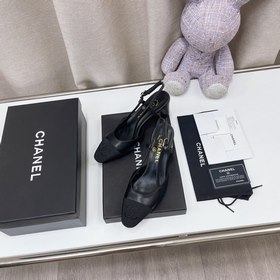 CHANEL Классическая модель на толстом каблуке с квадратным носком