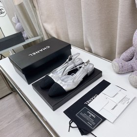CHANEL Классическая модель на толстом каблуке с квадратным носком