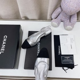 CHANEL Классическая модель на толстом каблуке с квадратным носком