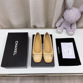 CHANEL Модные аксессуары Вечная классика Туфли на плоской подошве