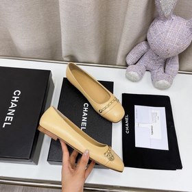 CHANEL Модные аксессуары Вечная классика Туфли на плоской подошве