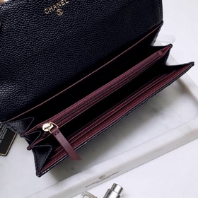 Chanel Длинный кожаный кошелек из кожи с текстурой икры Полностью