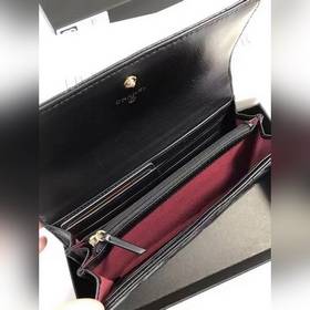 Кожаный кошелек CHANEL  Полностью изготовлен вручную, изысканная