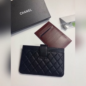 Chanel Кожаный кошелек с застежкой виде икры, модель № 25328 (зол