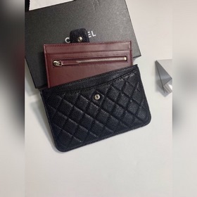Chanel Кожаный кошелек с застежкой виде икры, модель № 25328 (зол