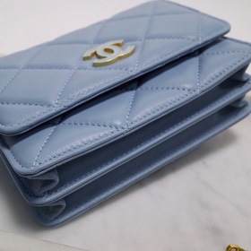 CHANEL Франк серия мини-сумка на цепочке из кожи ягненка Размеры 