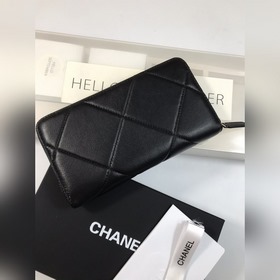 Кожаный кошелек Chanel, модель A1063, . Полностью из кожи, с безу