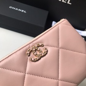 CHANEL 19 серия сумочка из кожи ягненка « » Размер： 20x12,2x1 см