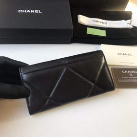 CHANEL &nbsp;Большая сумка с крышкой и клапаном &nbsp;Чер