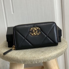 CHANEL &nbsp;Средняя сумка на молнии, клатч Увеличенный ромбо