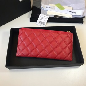 CHANEL &nbsp;Новая сумка Leboy Эта сумка имеет 6 карманов, ра