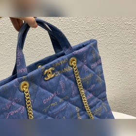 Chanel 22s Шелкография Маленькая сумка для покупок из джинсовой т