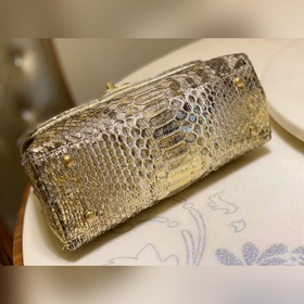 CHANEL Сумка из овечьей кожи, классическая модель Сумка с крышкой