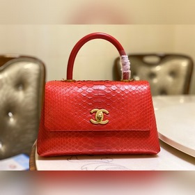 CHANEL Сумка из овечьей кожи, классическая модель Сумка с крышкой